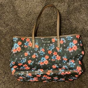 Michael Kors Carter Tote